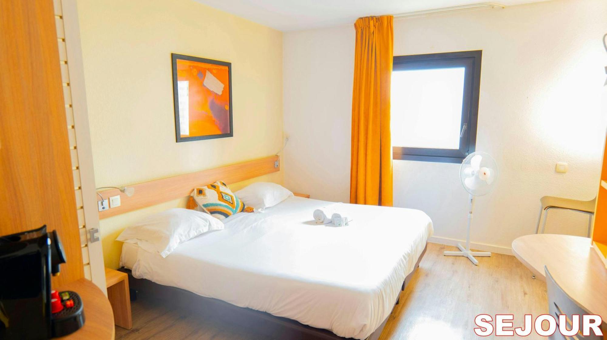 Paris Retreat 5 Minutes From Hoche Metroparking Apartment Pantin Exterior foto